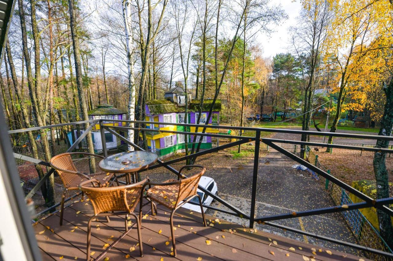 Forest Hotel Polis'ke Kültér fotó
