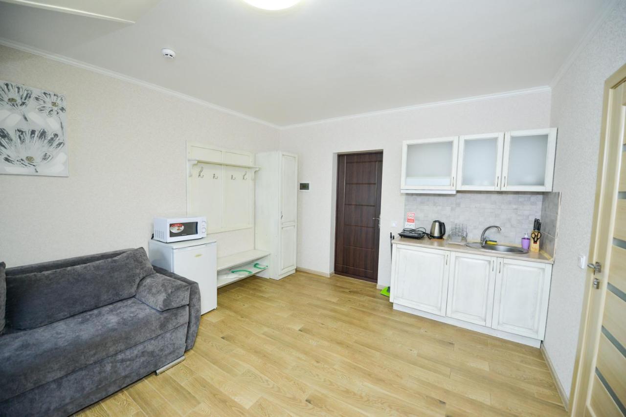Forest Hotel Polis'ke Kültér fotó